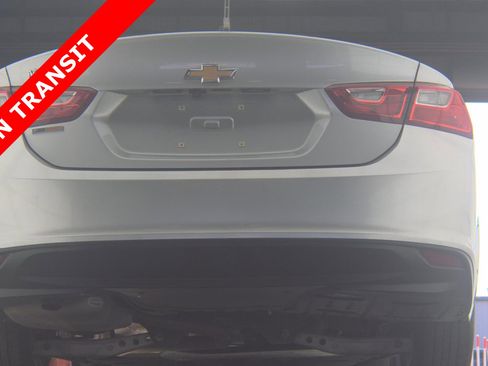 Used 2018 Chevrolet Malibu LS image 5