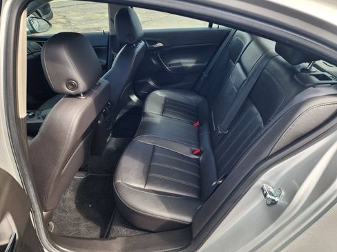 Used 2011 Buick Regal CXL w/ RL6 Preferred Equipment Group FWD image 16