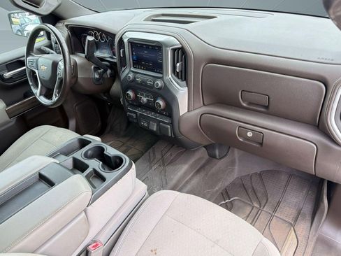 Used 2019 Chevrolet Silverado 1500 LT w/ Texas Edition AWD/4WD image 28