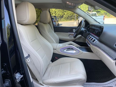 Used 2020 Mercedes-Benz GLE 450 4MATIC image 36