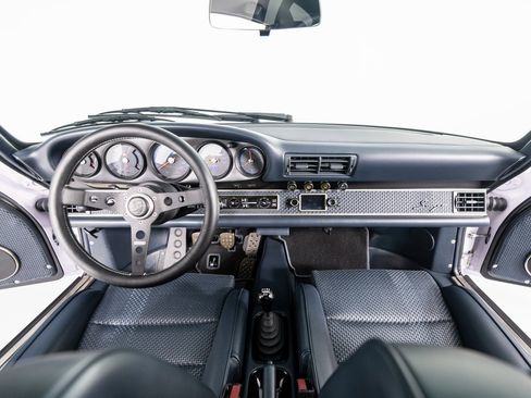 Used 1991 Porsche 911 Carrera image 60