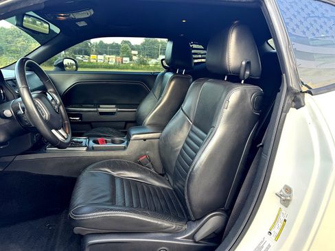 Used 2014 Dodge Challenger R/T Plus image 3