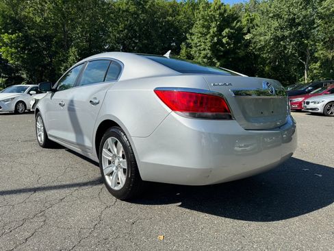 Used 2011 Buick LaCrosse CXL FWD image 3