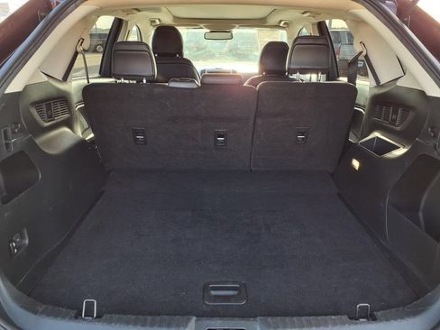 Used 2019 Ford Edge SEL w/ Equipment Group 201A FWD image 10