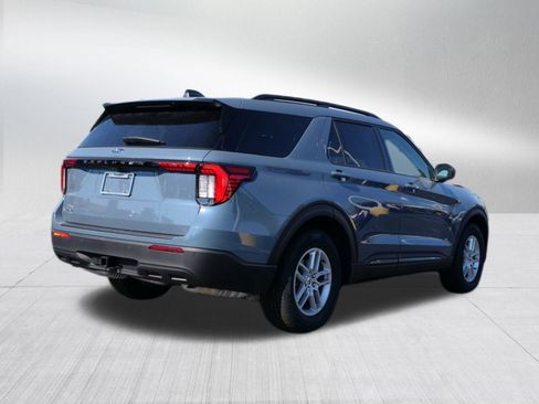New 2026 Ford Explorer Active image 3