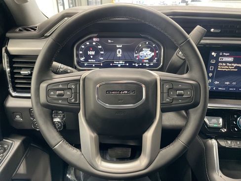 Used 2024 GMC Sierra 3500 Denali AWD/4WD image 43