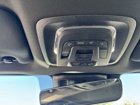 Used 2025 Toyota Crown Platinum image 19