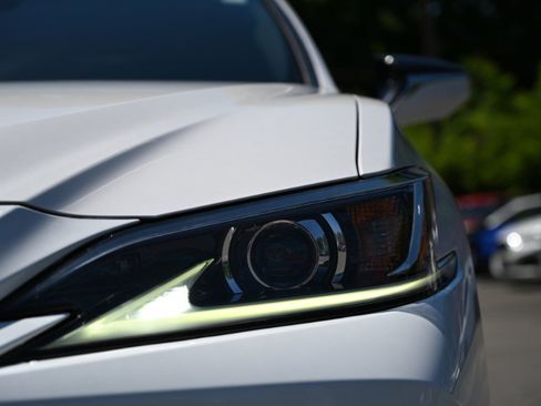 Used 2021 Lexus ES 350 F Sport w/ Accessory Package FWD image 9