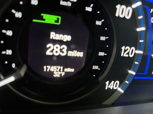 Used 2014 Honda Accord Hybrid Sedan image 5