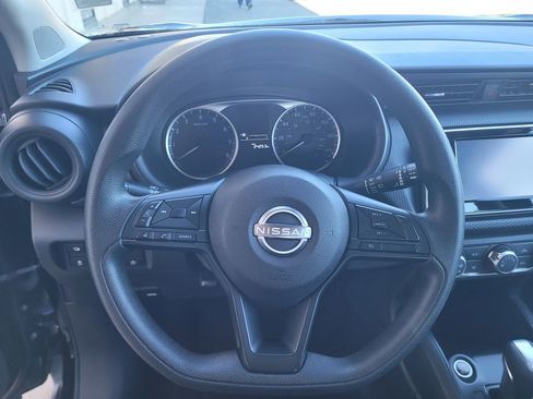 Used 2023 Nissan Kicks S image 9