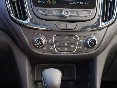 Used 2024 Chevrolet Equinox RS w/ RS Leather Package image 25