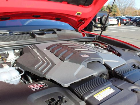 Used 2019 Lamborghini Urus image 37