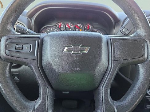 Certified 2019 Chevrolet Silverado 1500 Custom Trail Boss w/ Custom Convenience Package image 24