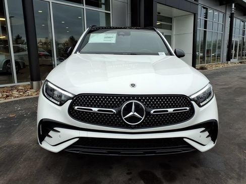 Used 2026 Mercedes-Benz GLC 300 4MATIC image 9