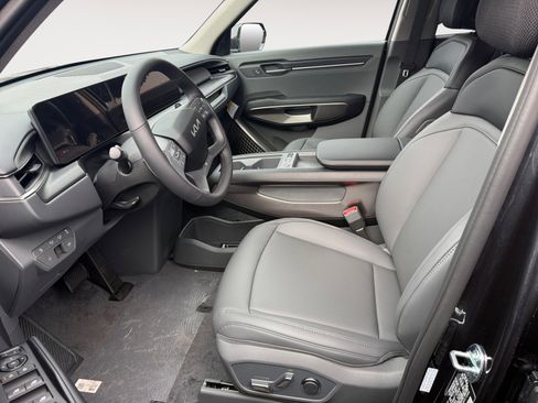 New 2026 Kia EV9 Light image 10