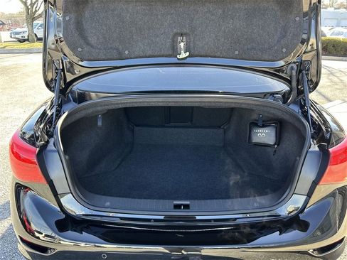 Used 2017 INFINITI Q50 3.0t Premium w/ Driver Assistance Package image 27