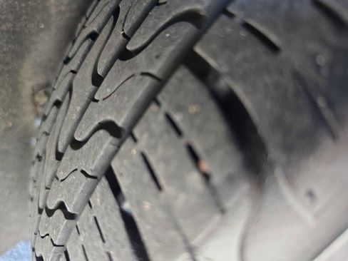 Used 2013 Ford Fiesta SE image 32