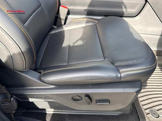 Used 2025 Ford Expedition Tremor AWD/4WD image 11