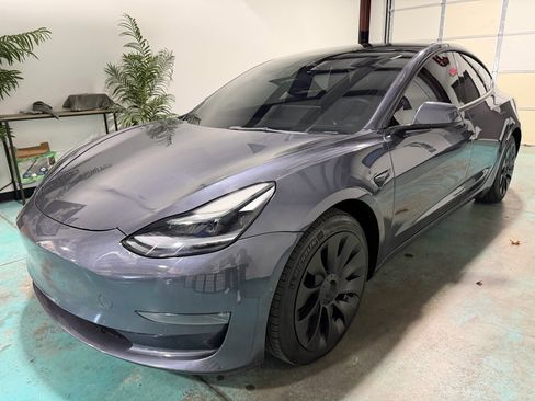 Used 2022 Tesla Model 3 Long Range image 3