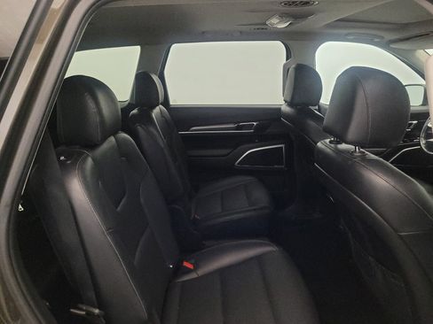 Used 2022 Kia Telluride S AWD/4WD image 19