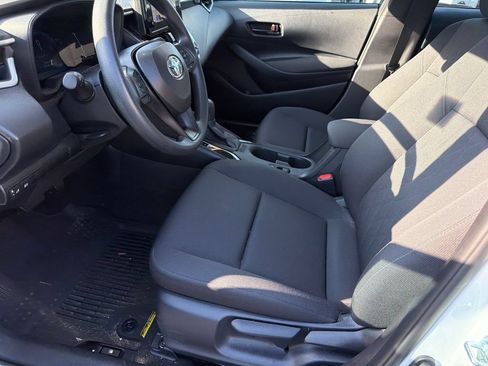 Used 2026 Toyota Corolla LE FWD image 17