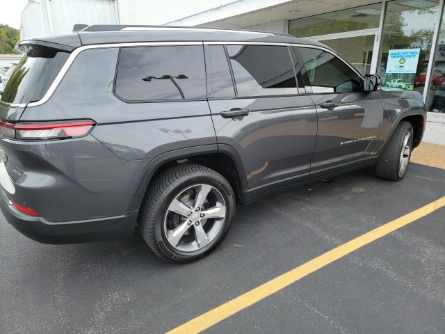 Used 2021 Jeep Grand Cherokee L Limited AWD/4WD image 4