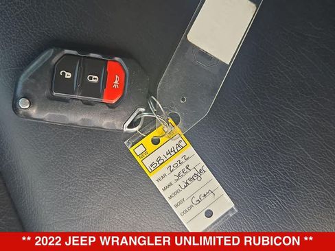 Used 2022 Jeep Wrangler Unlimited Rubicon AWD/4WD image 34