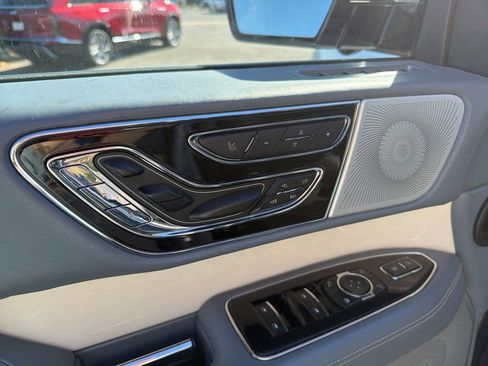 Used 2018 Lincoln Navigator Black Label w/ Cargo Package image 13