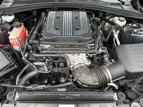 Used 2017 Chevrolet Camaro ZL1 image 38