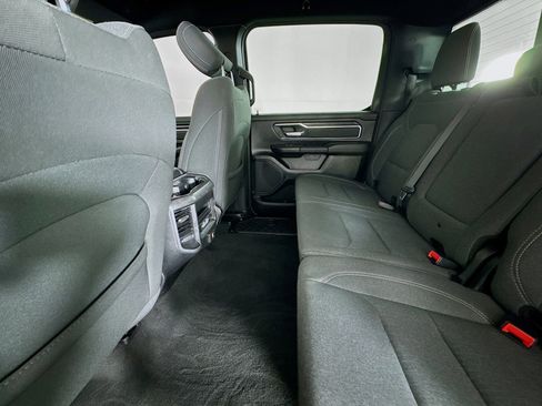 Used 2021 RAM 1500 Big Horn image 24