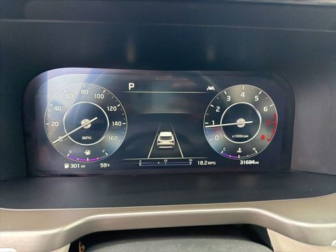 Used 2023 Kia Sorento SX image 15