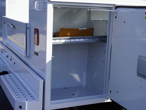 New 2025 GMC Sierra 3500 Pro w/ Convenience Package image 12