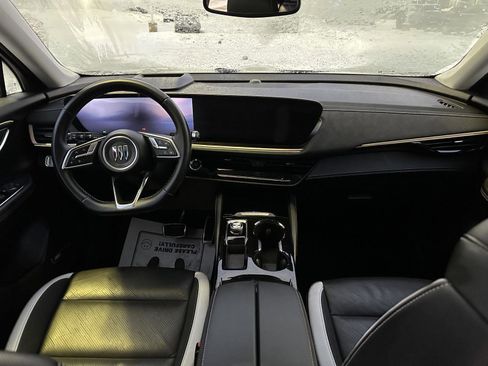 Used 2025 Buick Envision Sport Touring image 18