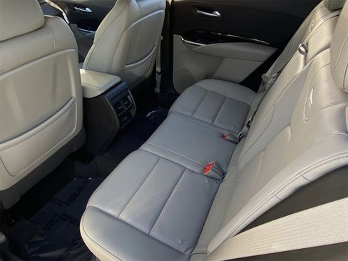 Certified 2023 Cadillac XT4 Premium Luxury image 17