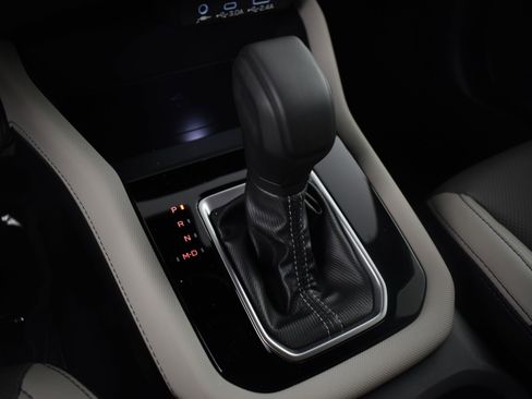 New 2025 Subaru Forester Limited image 27