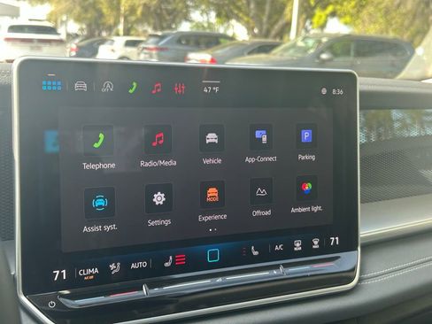 New 2026 Volkswagen Tiguan SE AWD/4WD image 16