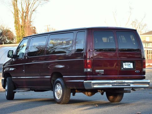 Used 2008 Ford E-350 and Econoline 350 XLT image 7