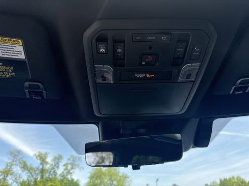 New 2026 Toyota Tundra Platinum AWD/4WD image 22
