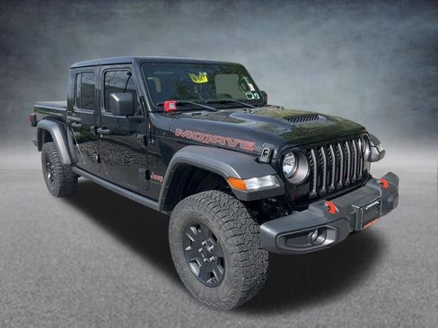 Used 2022 Jeep Gladiator Mojave w/ Cold Weather Group AWD/4WD image 8
