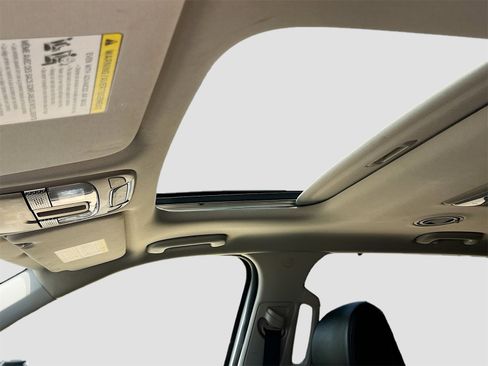 Used 2022 Kia Telluride EX w/ EX Premium Package image 22