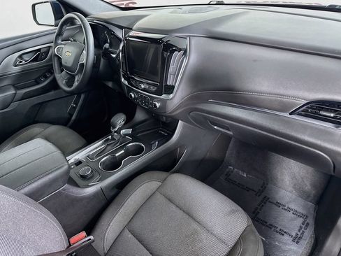 Used 2023 Chevrolet Traverse LT FWD image 33