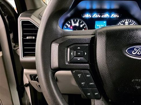 Used 2018 Ford F150 XLT AWD/4WD image 17