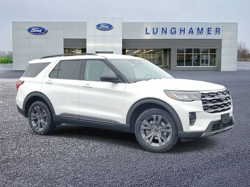New 2026 Ford Explorer Active w/ Active Comfort Package AWD/4WD image 1