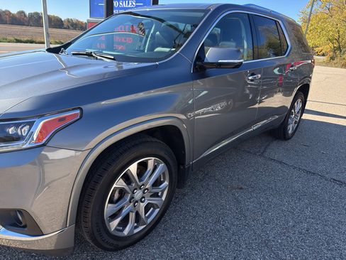 Used 2020 Chevrolet Traverse Premier image 4