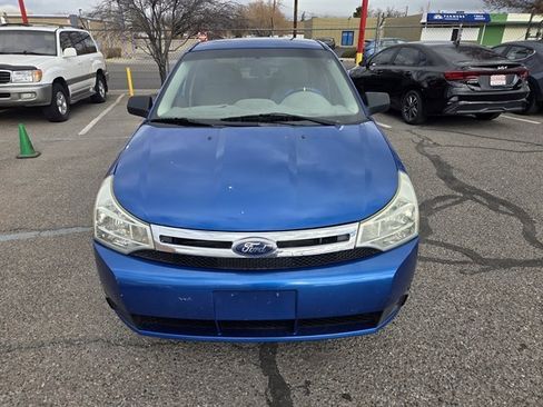 Used 2011 Ford Focus S image 4