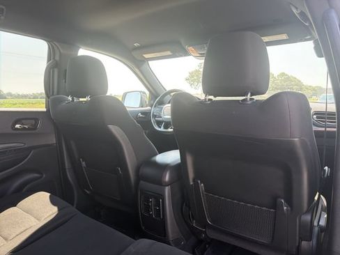Used 2025 Dodge Durango GT AWD/4WD image 17
