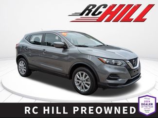 Used 2021 Nissan Rogue Sport S image 1