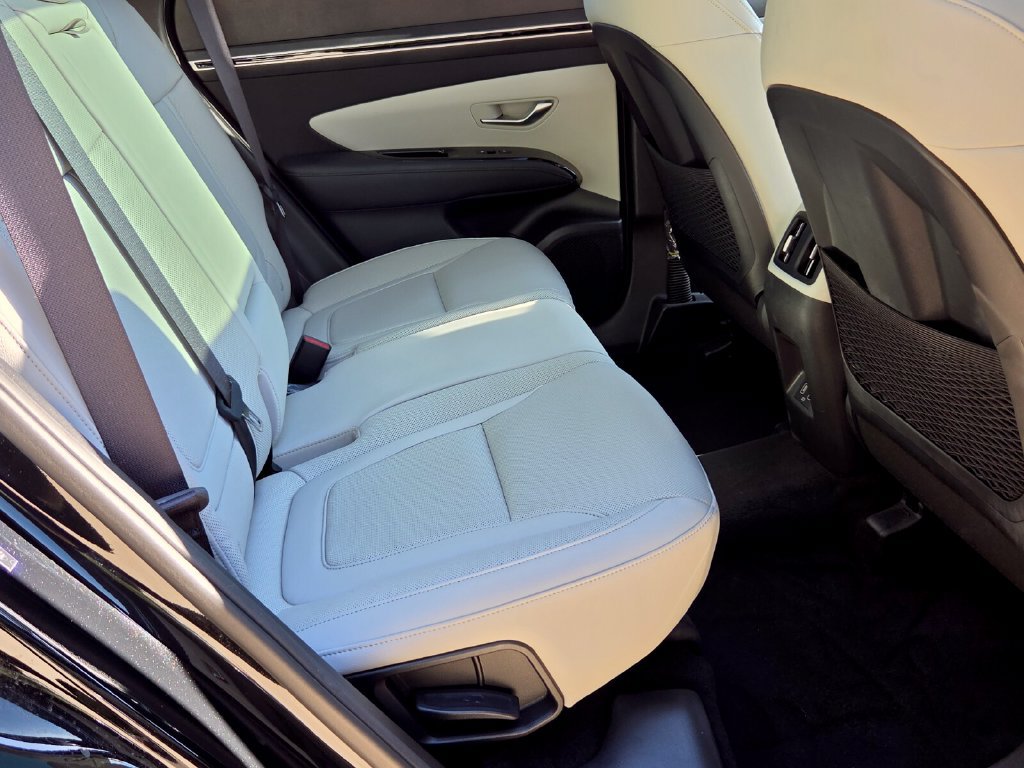Used 2024 Hyundai Tucson Limited FWD image 17