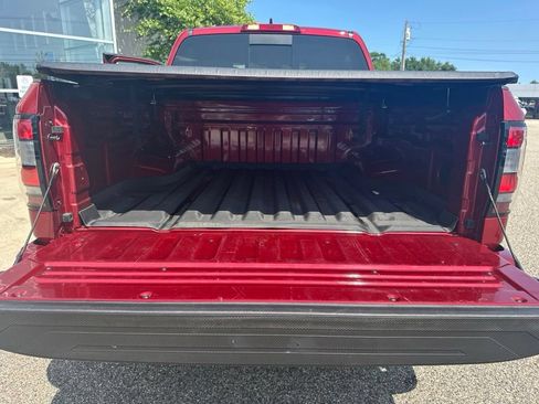 Used 2025 Nissan Frontier PRO-4X AWD/4WD image 28