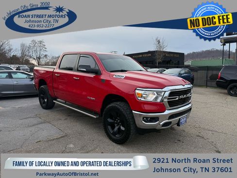 Used 2019 RAM 1500 Big Horn image 1